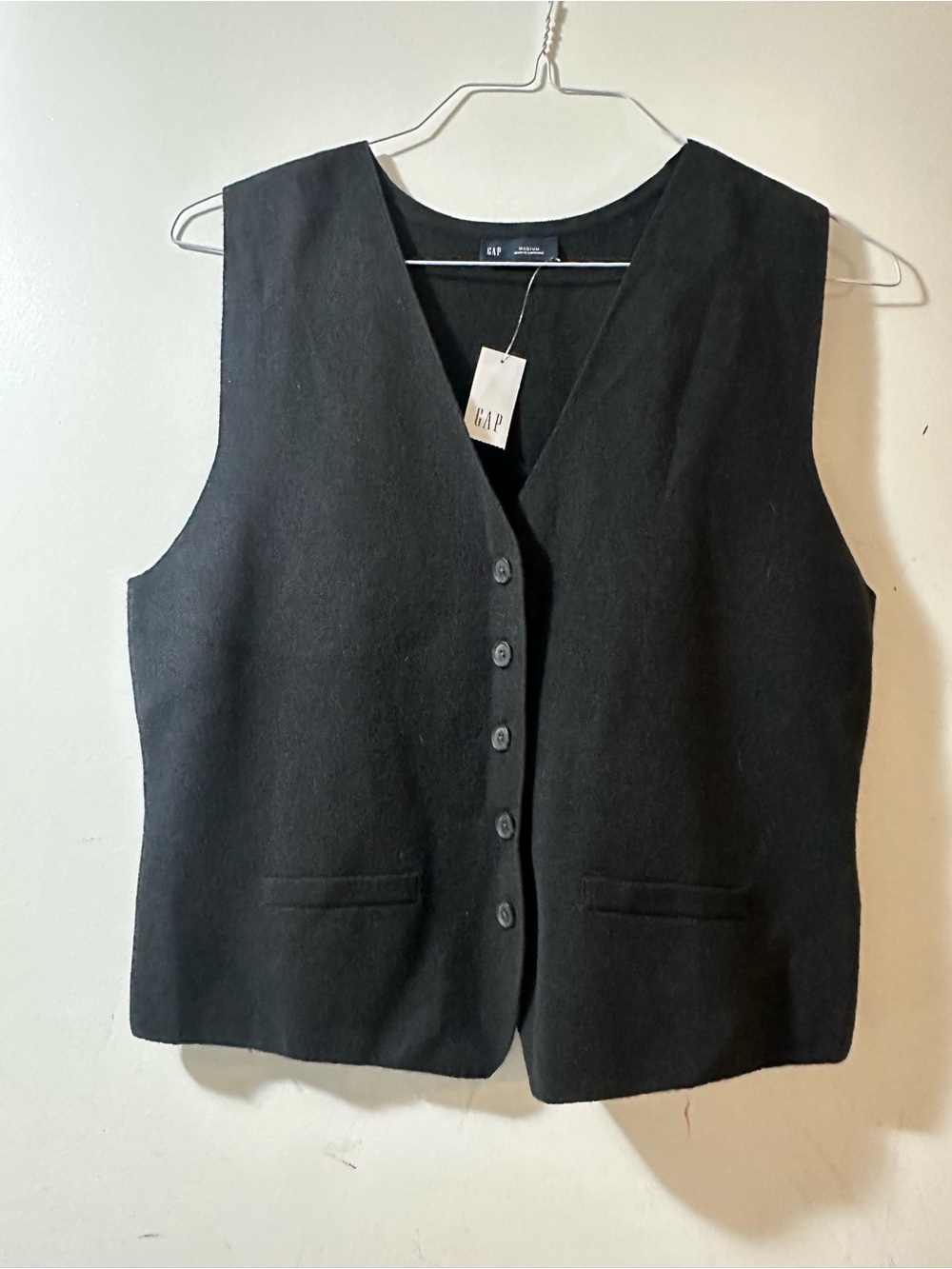 GAP Black V-Neck Button Front Women's Vest